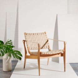 Safavieh Jessica Safari Chair 