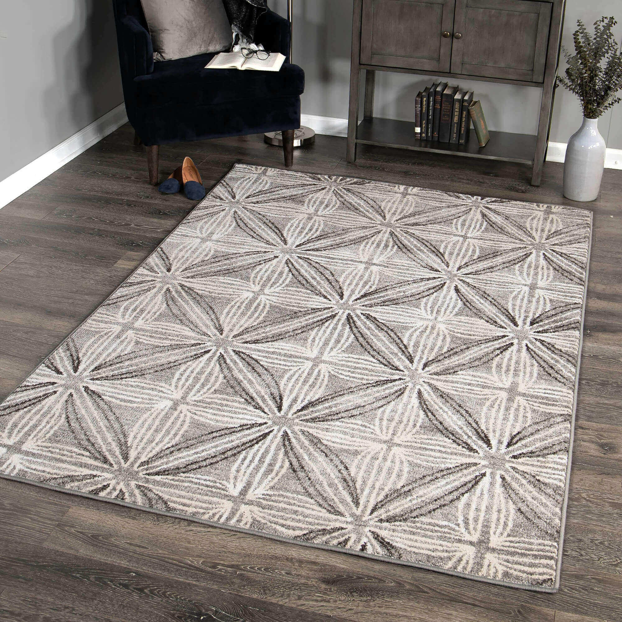 Daisy Contemporary 5x8 Area Rug in Gray/Cream