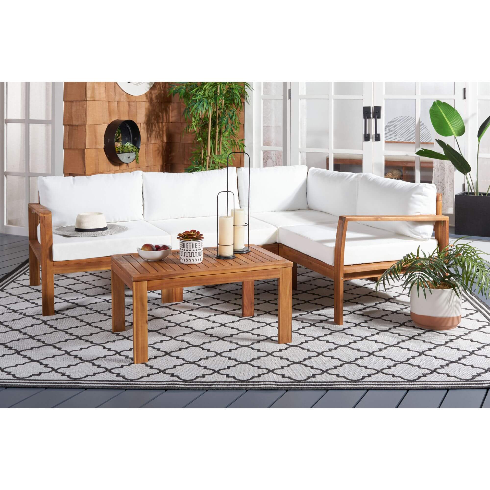 Beldan Outdoor Living Set