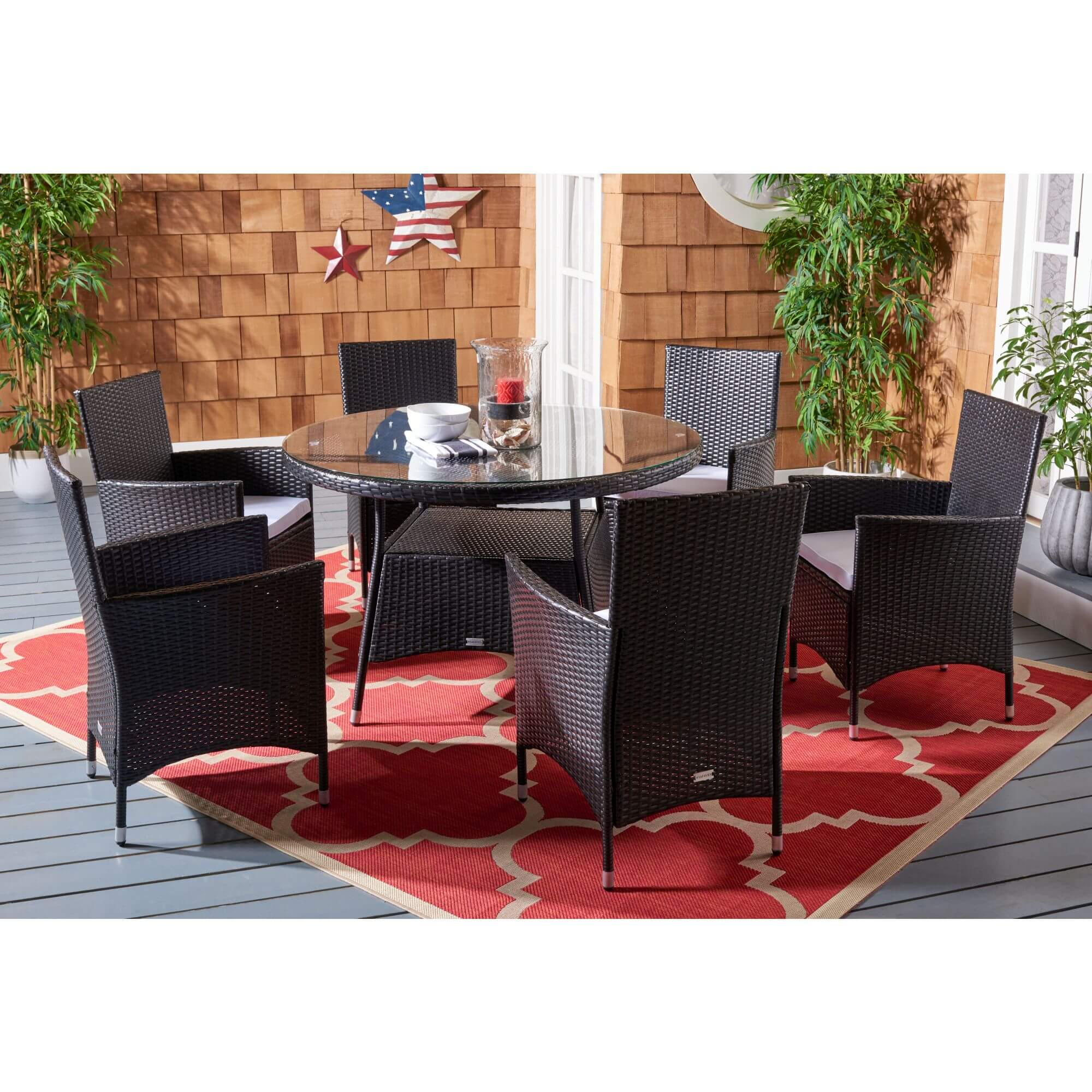 Torus Dining Set