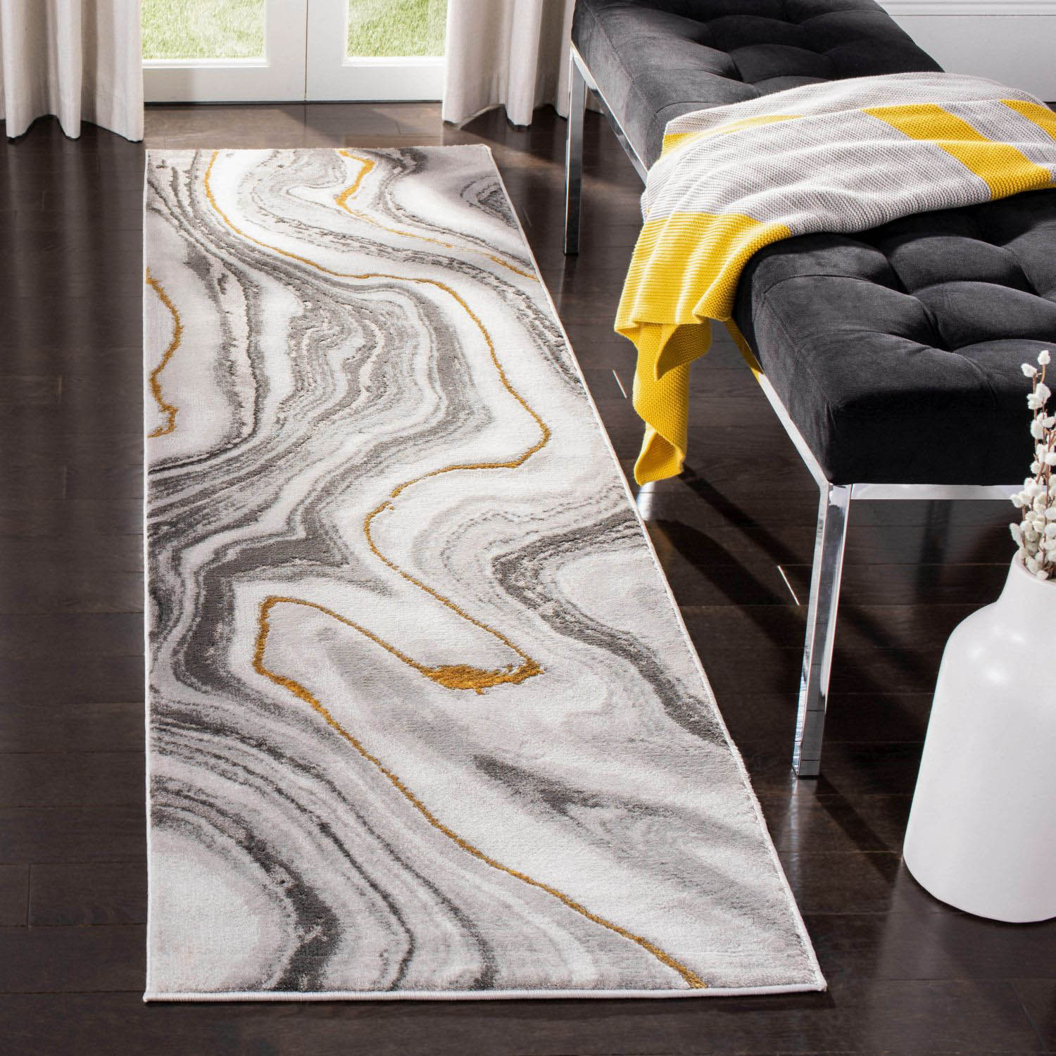Craft 819 2'-3" X 16' Runner Rug