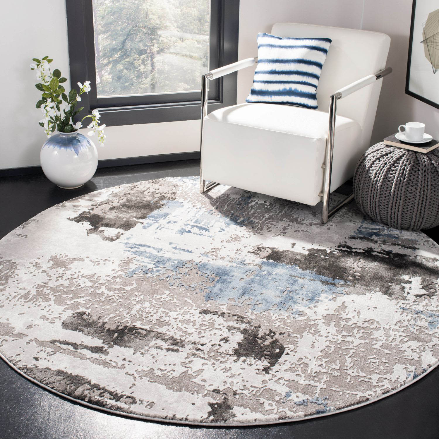 Craft 820 4' X 4' Round Area Rug