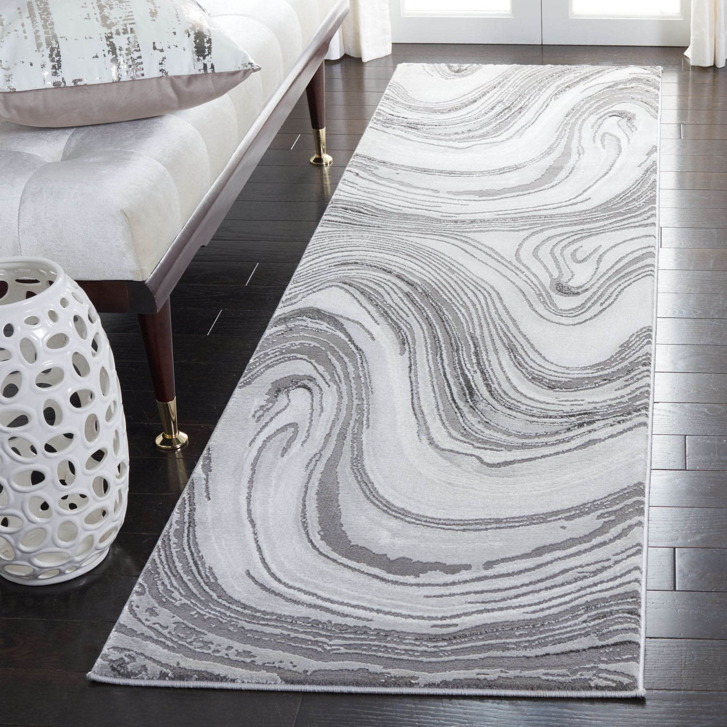 Craft 845 2'-3" X 8' Runner Rug