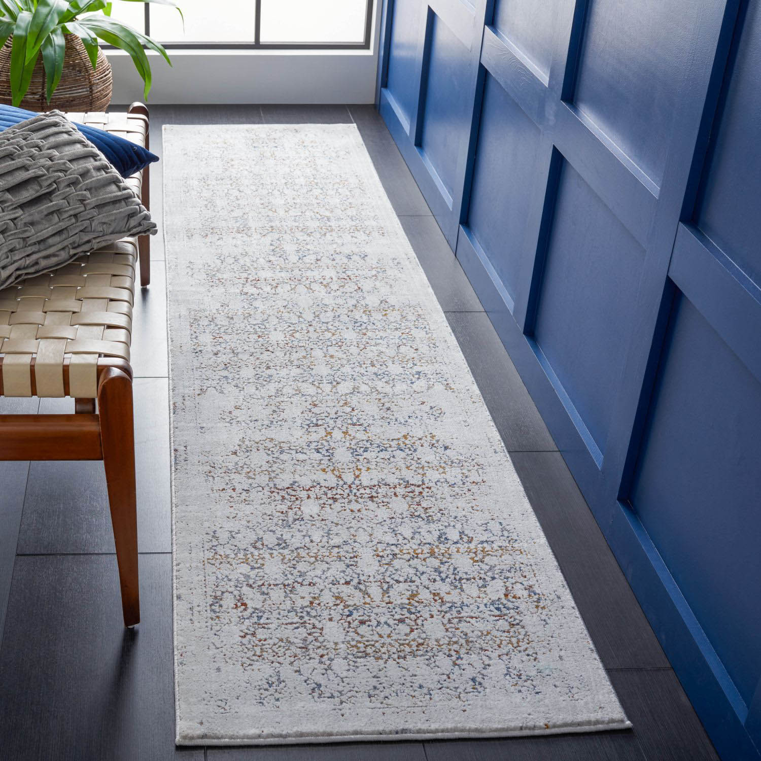 Craft 939 2'-2" X 9' Runner Rug