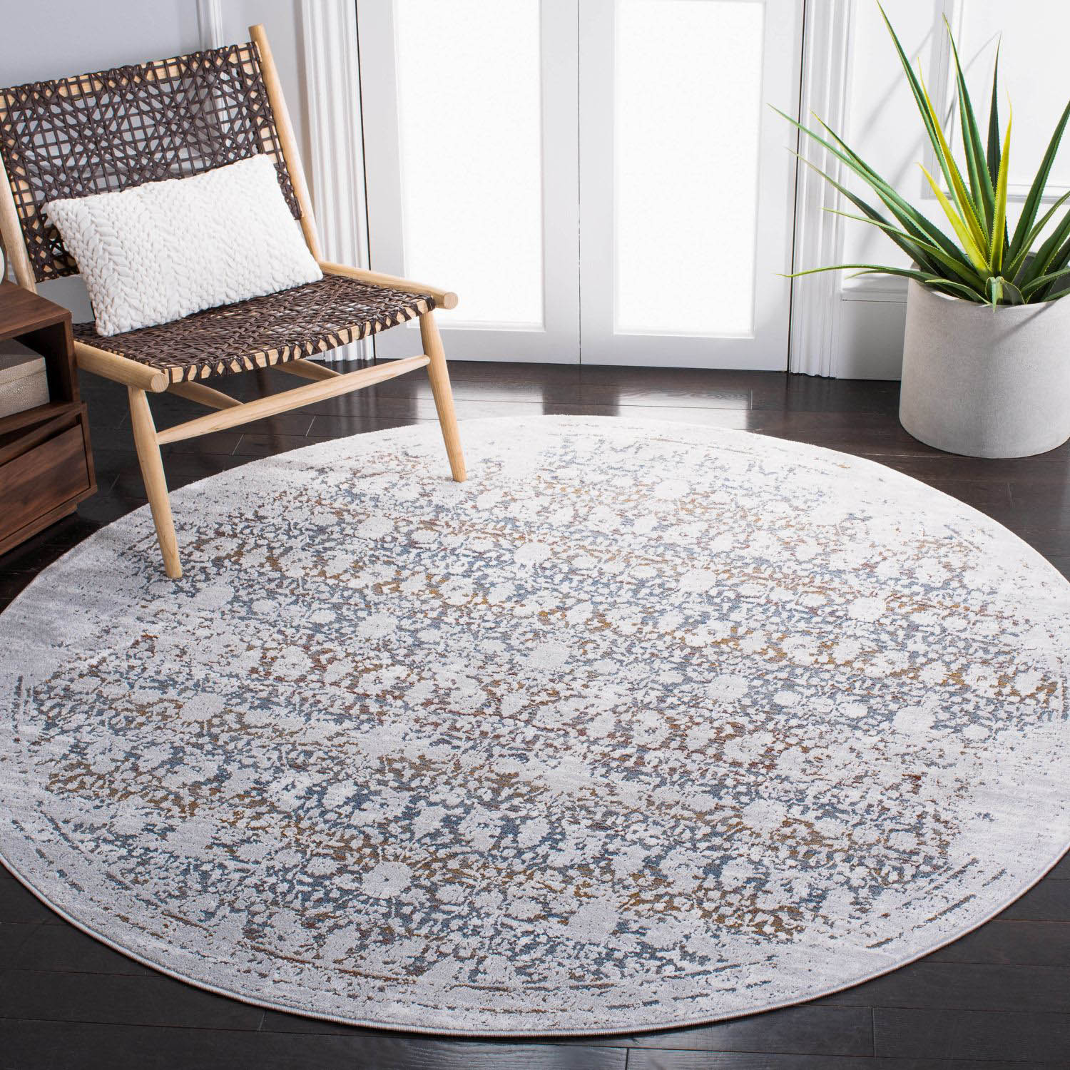 Craft 939 6'-7" X 6'-7" Round Area Rug
