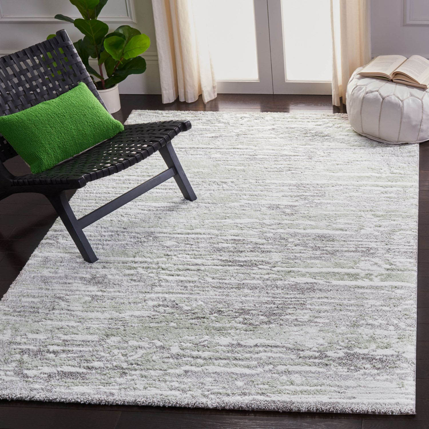 Century 350 2'-7" X 5' Runner Rug