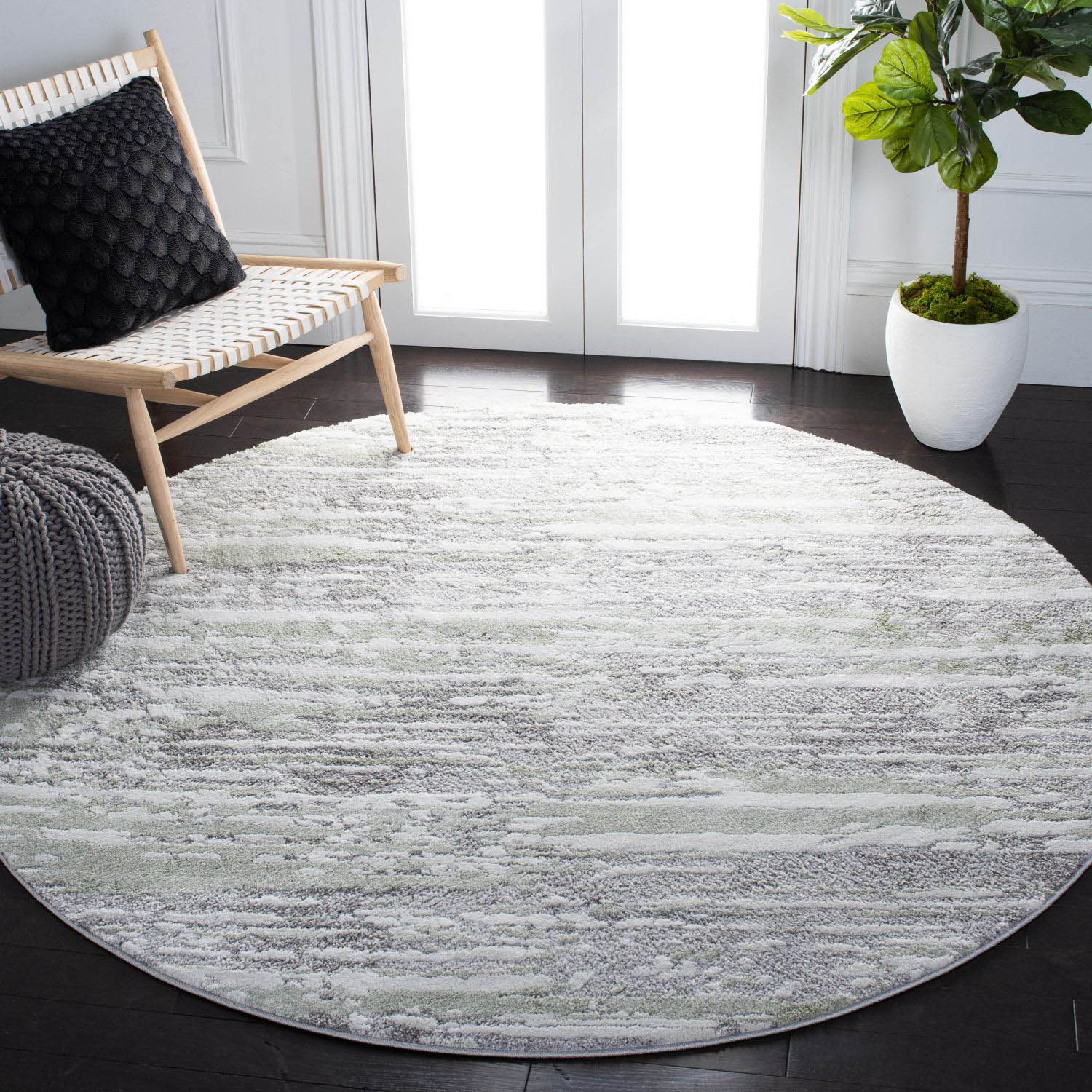 Century 350 6'-7" X 6'-7" Round Area Rug