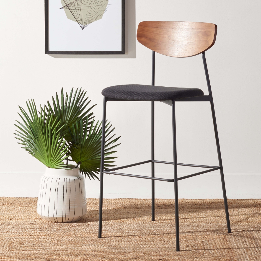 Eleanor Barstool