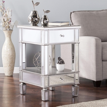 Wedlyn Mirrored Side Table - Glam Style - Brushed Matte Silver w/ Mirror